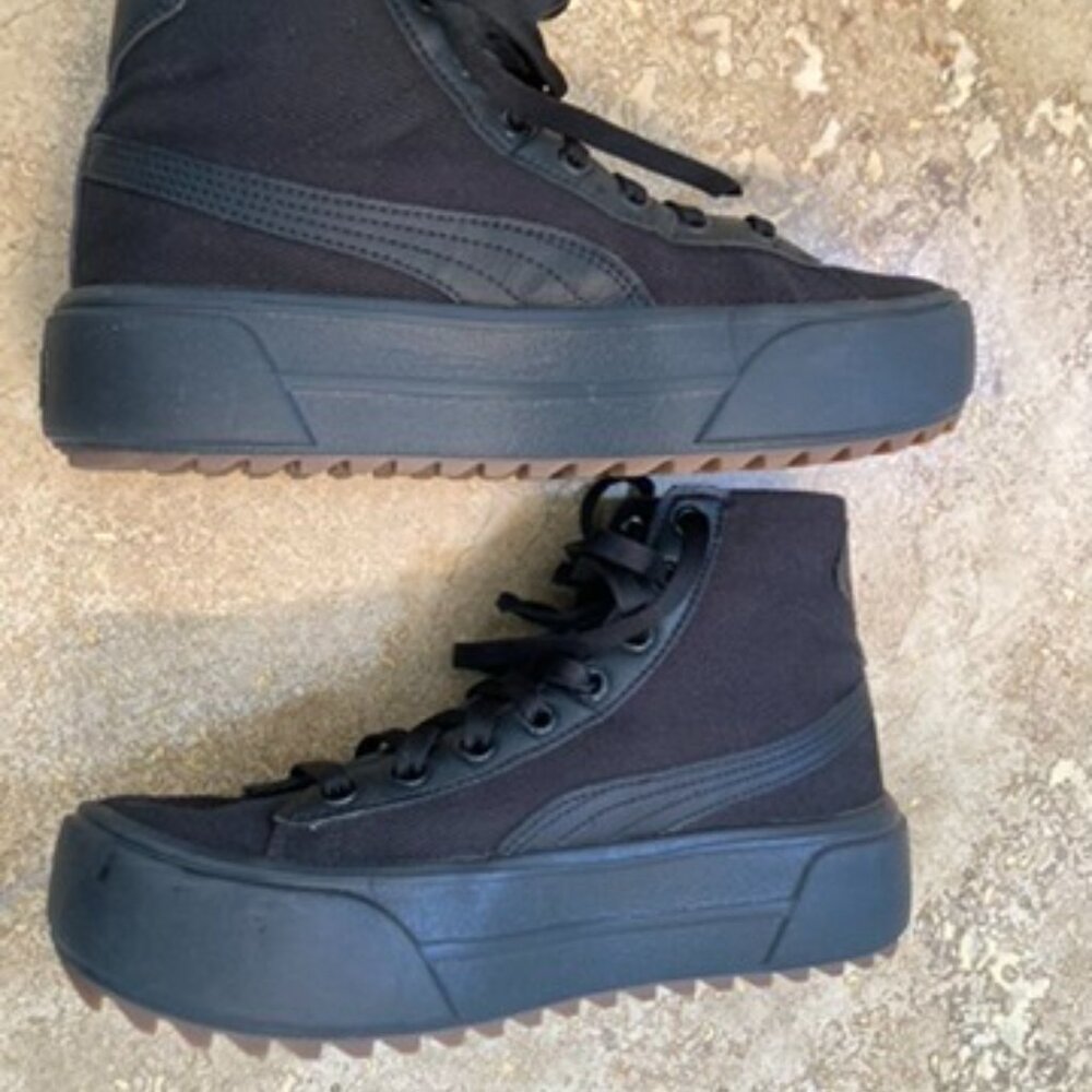 Puma Platform Sneakers, Black, Size 7.5